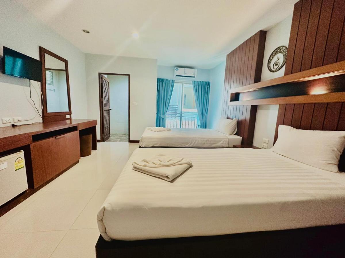 Cokoon Deva Patong Hotel Экстерьер фото