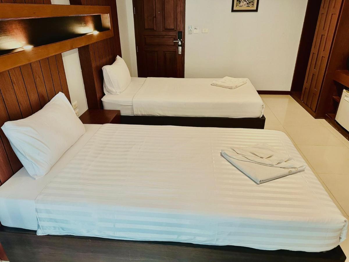 Cokoon Deva Patong Hotel Экстерьер фото