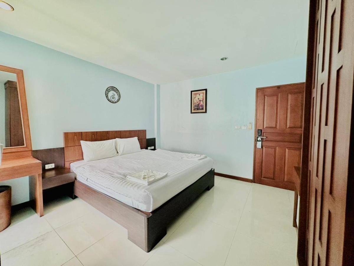 Cokoon Deva Patong Hotel Экстерьер фото
