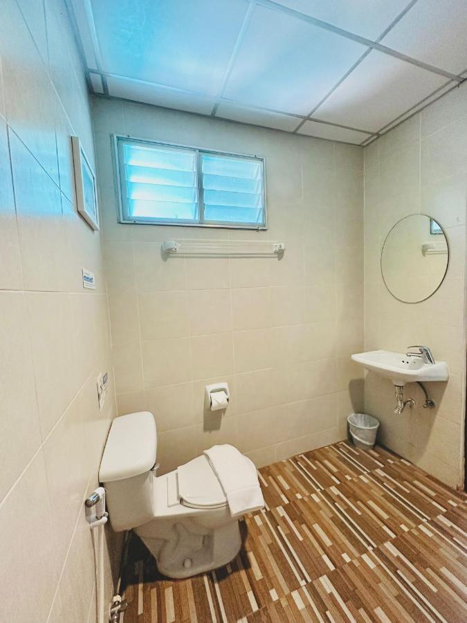 Cokoon Deva Patong Hotel Экстерьер фото